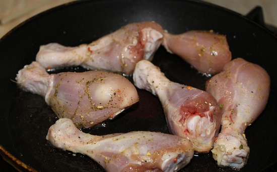 Сколько варить куриные ноги