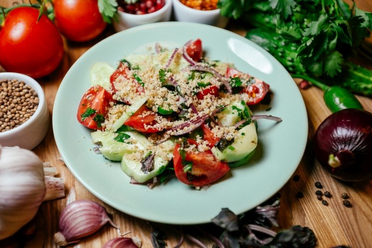 20 грузинских салатов, которые стоит сделать
