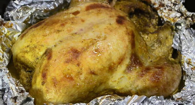 Курица в фольге в духовке - 10 пошаговых рецептов