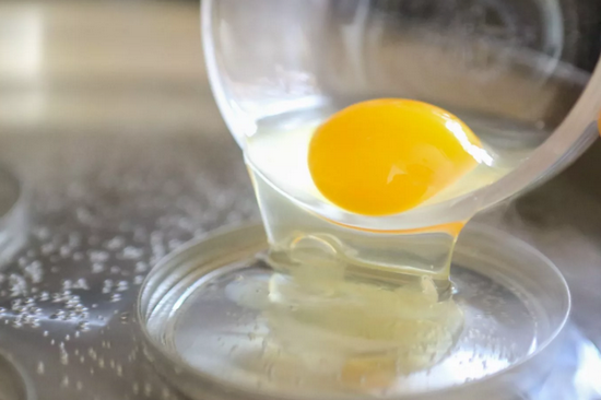 Сколько варить яйцо пашот разными способами?