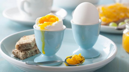 Сколько варить яйцо в пакете после варки: кулинарные советы