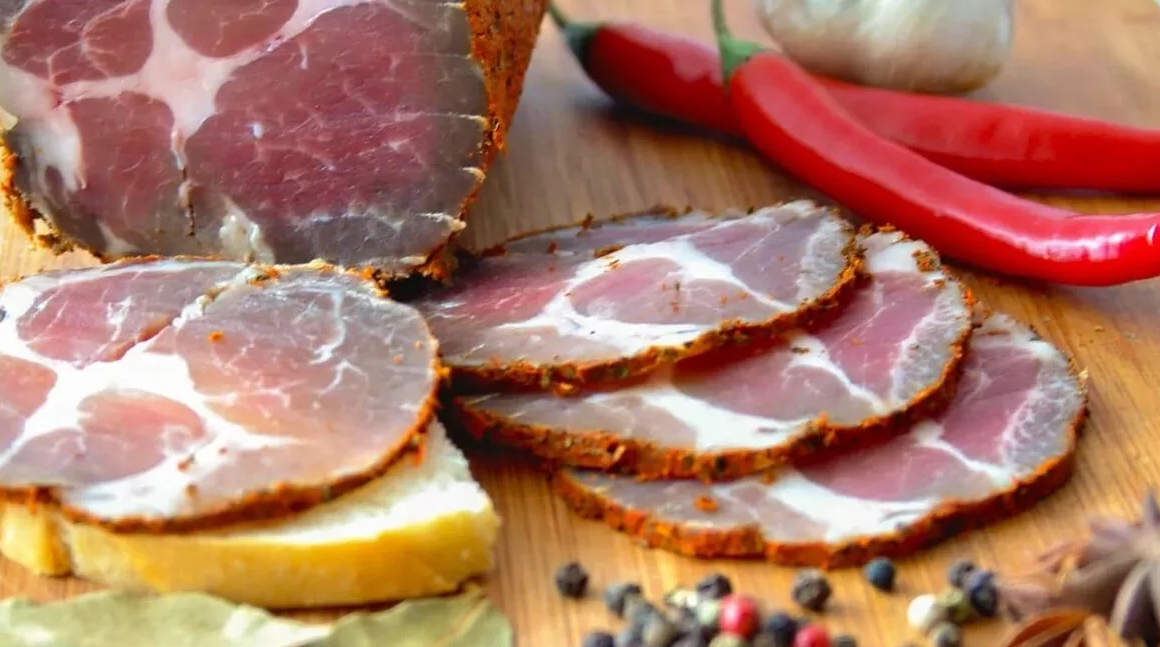 Вяленое мясо свинины – простой рецепт